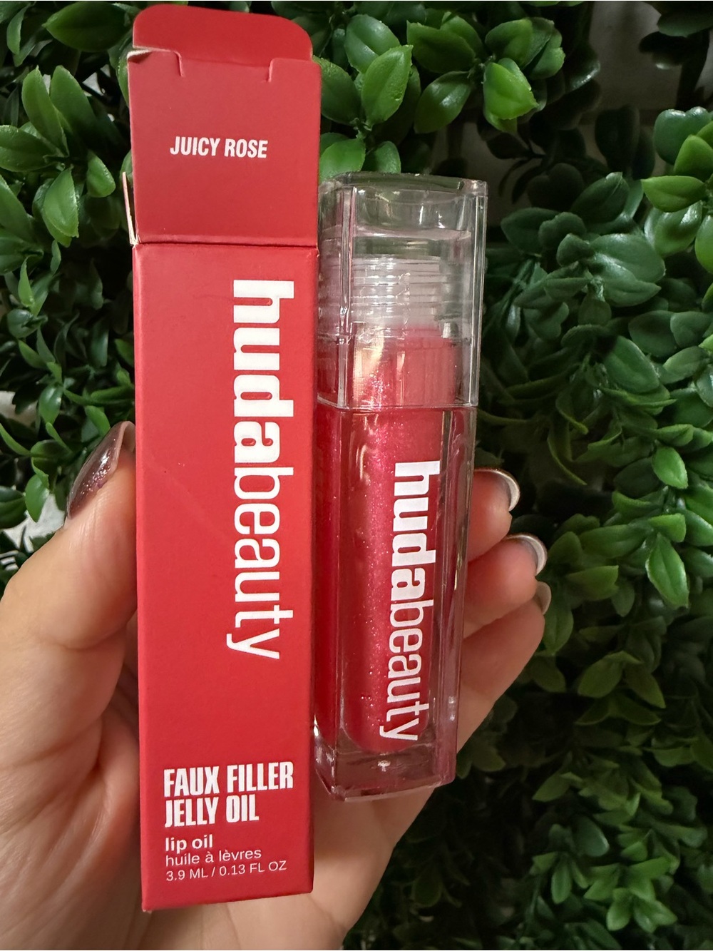 Lip oil product